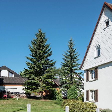 Cozy Apartment In Schwenningen With Garden Villingen-Schwenningen Exterior photo
